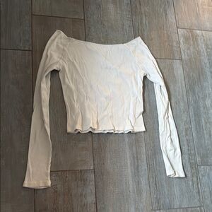 Brandy Melville White Fitted Long Sleeve Crop Blouse